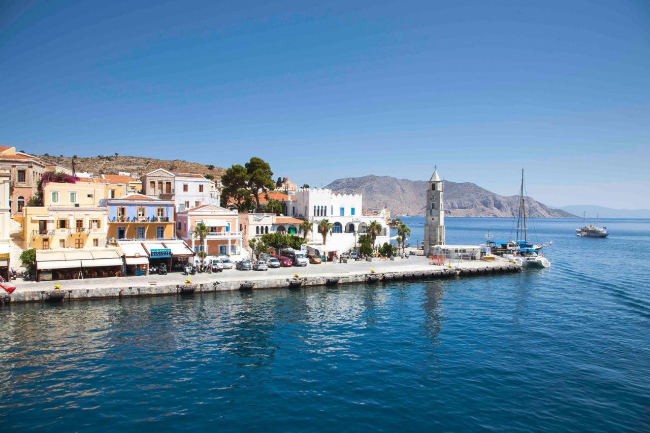 Cozy Apartments In Symi Center Екстериор снимка