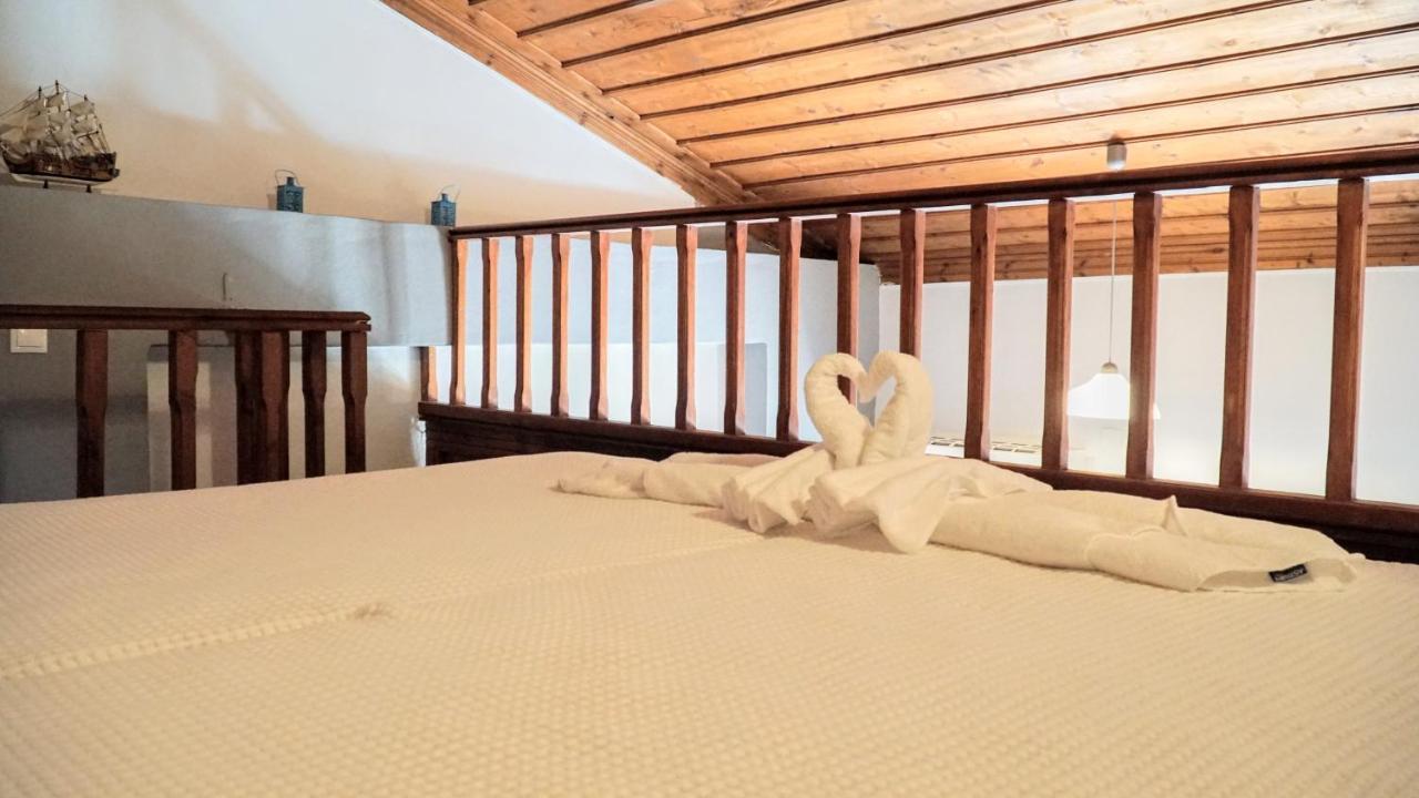 Cozy Apartments In Symi Center Екстериор снимка
