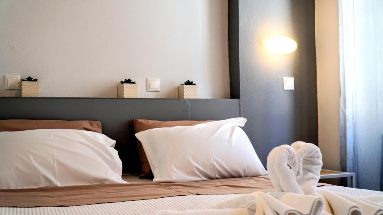 Cozy Apartments In Symi Center Екстериор снимка