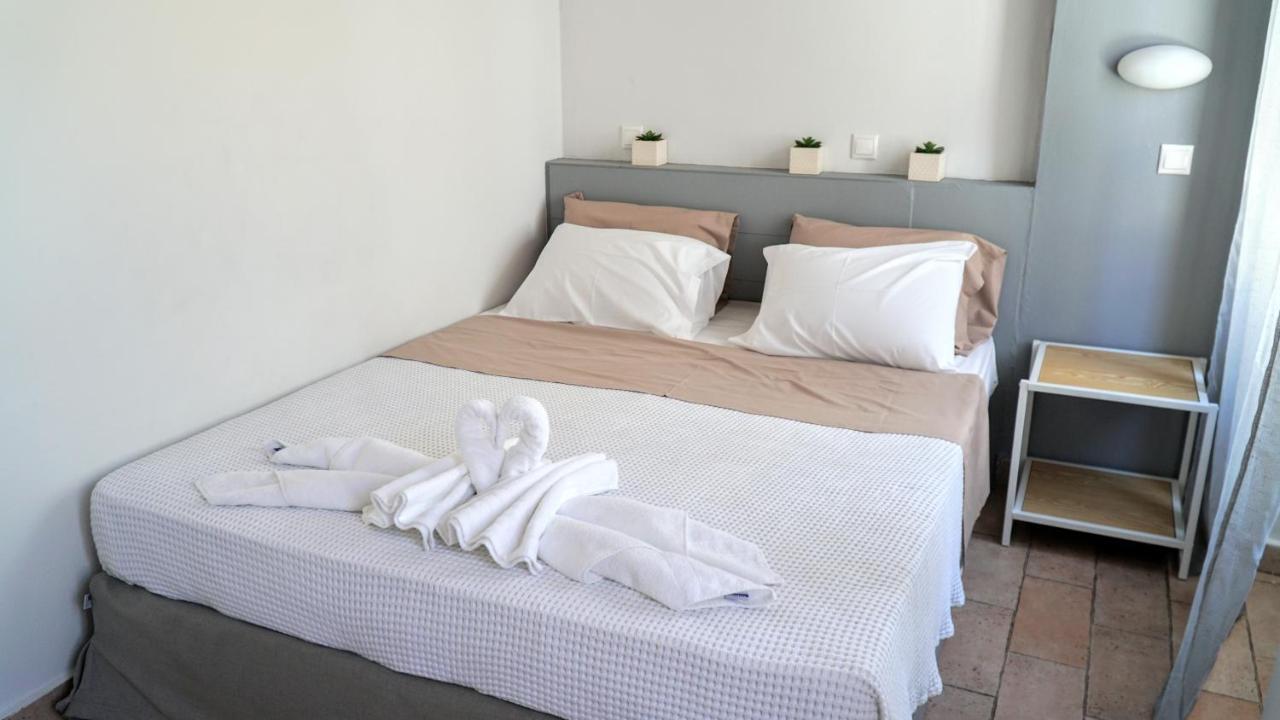 Cozy Apartments In Symi Center Екстериор снимка